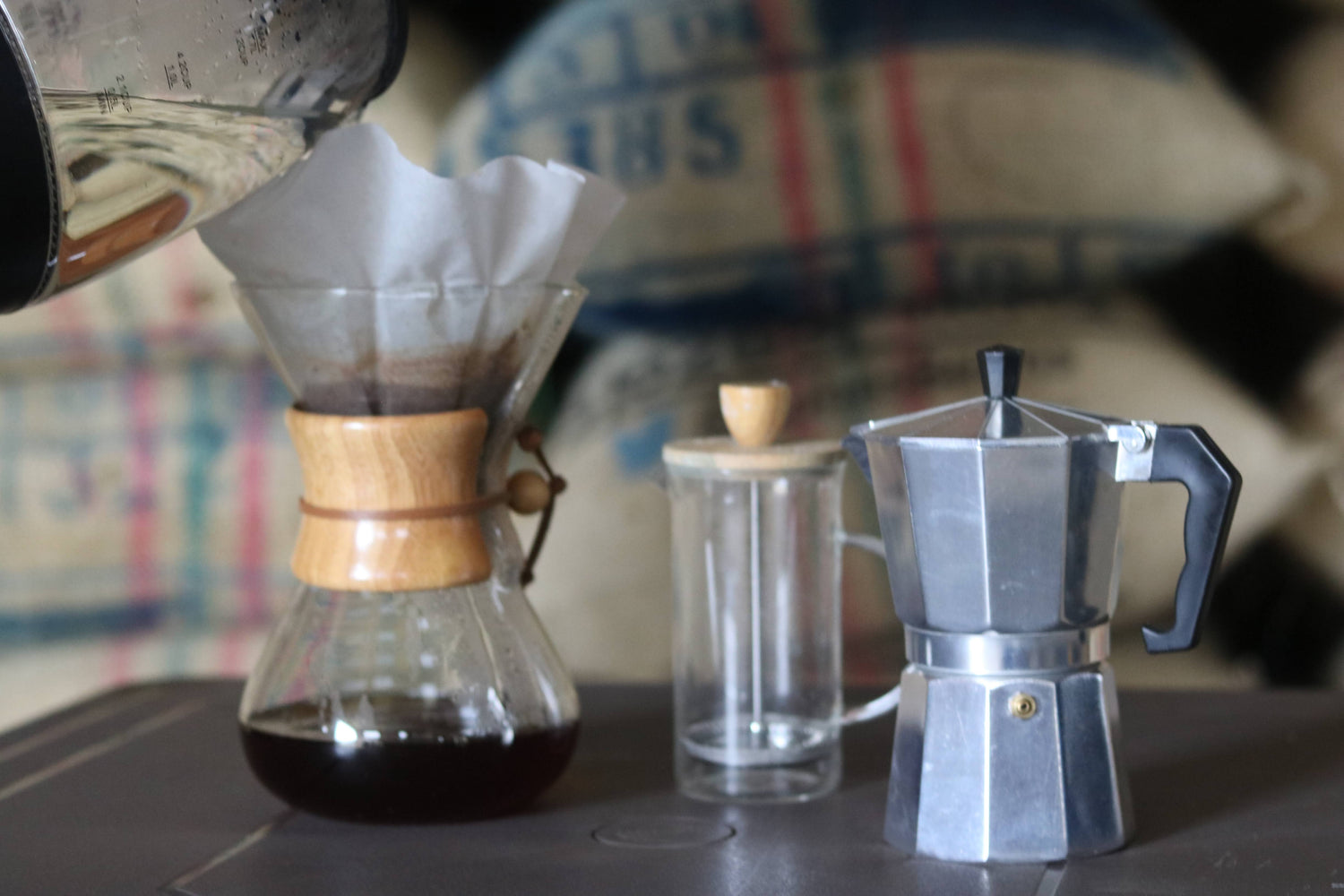 Speciality colombian coffee from a chemex and mokapot